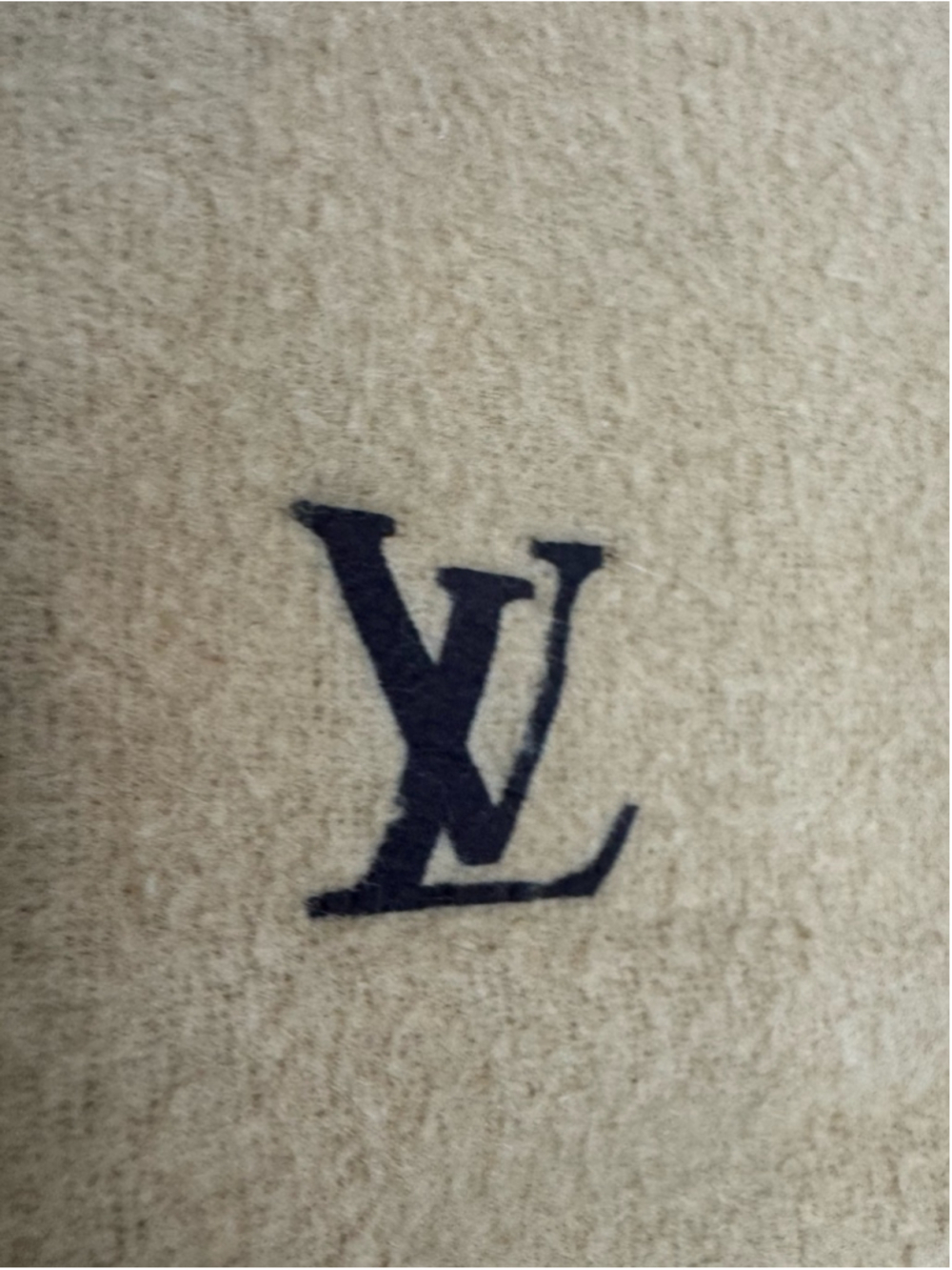#376 Louis Vuitton Tan Fold-Over Dust Bag with LV Monogram - Picture 2 of 7